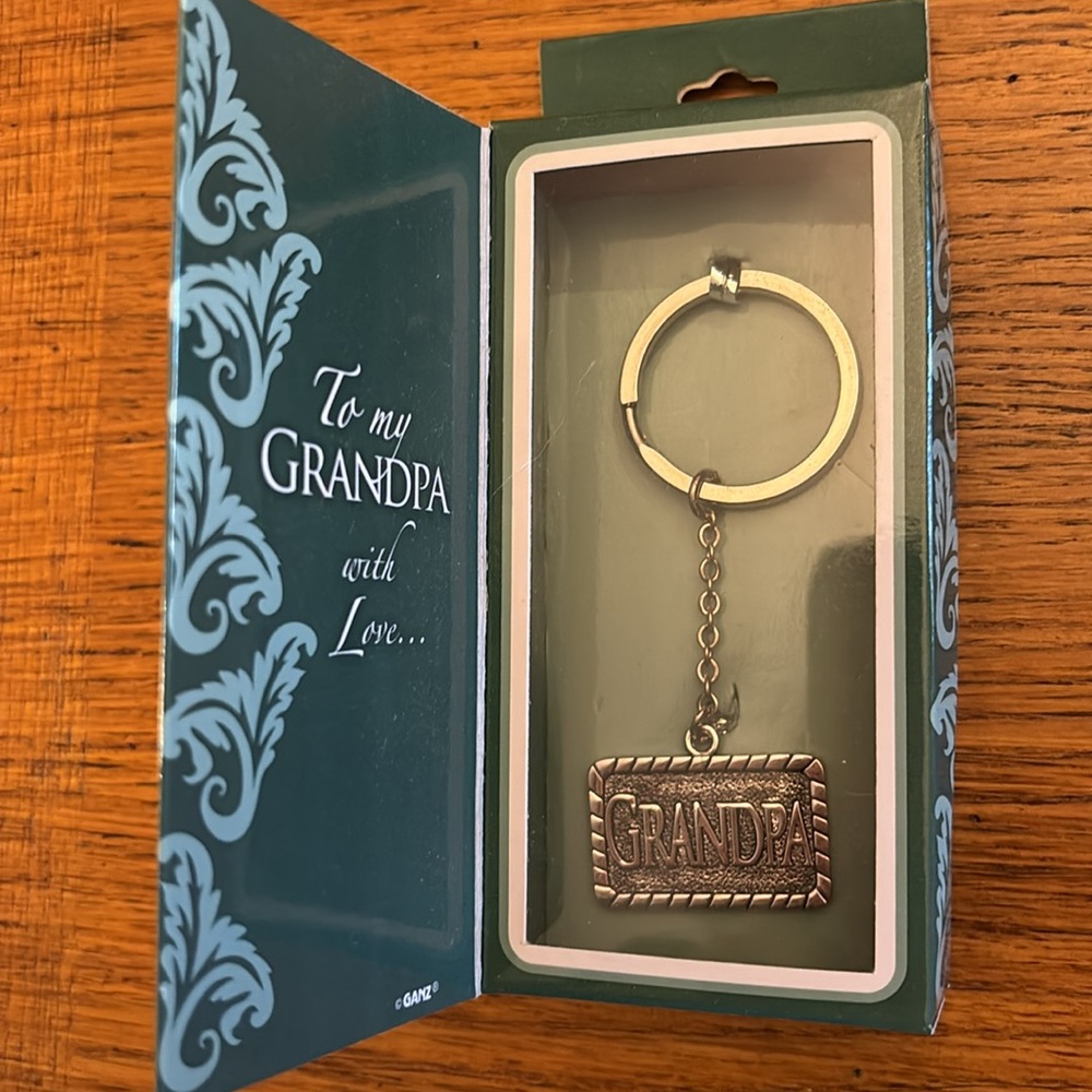 GRANDPA KEY RING SILVERTONE NEW IN BOX * FATHERS DAY